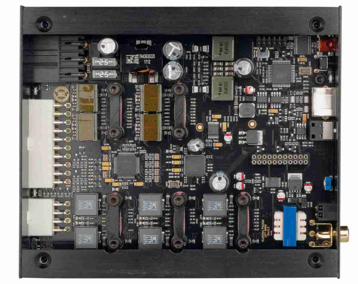 Großes Kino: Match UP 7BMW, Bild 4 Car HiFi Endstufe Multikanal Match UP 7BMW im Test, Bild 4
