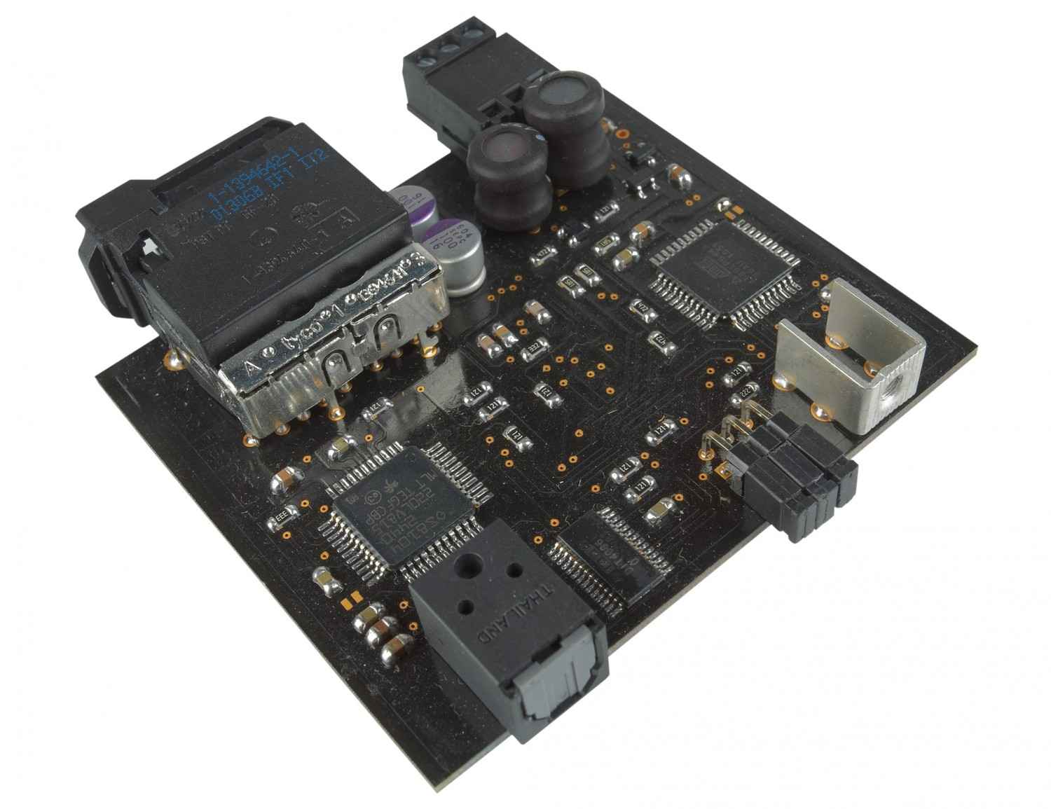 Helix SDMI25 – MOST auf S/PDIFConverter für Fahrzeuge mit MOST25-Bus: Helix SDMI25, Bild 2 Car-Hifi sonstiges Helix SDMI25 im Test, Bild 2