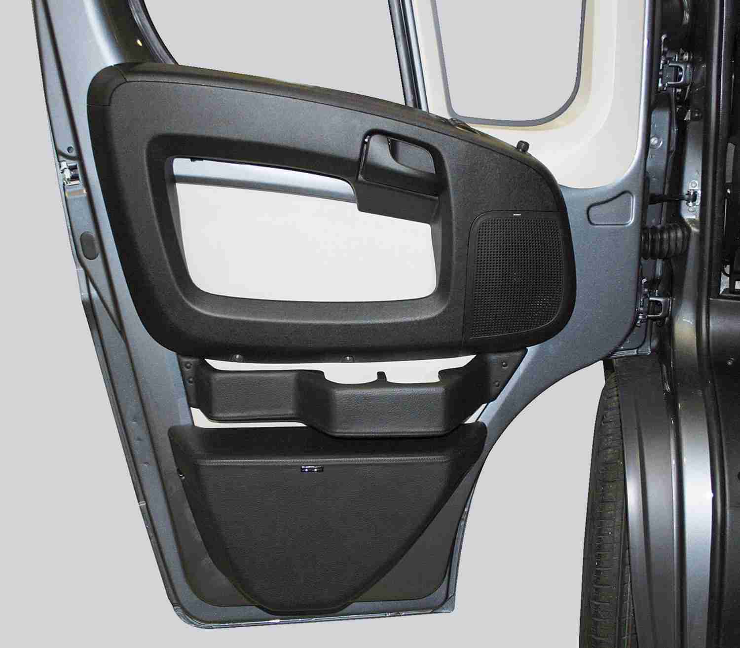 Sitzt und passt: Jehnert Fiat Ducato – Soundpaket, Bild 3 Car-Hifi sonstiges Jehnert Fiat Ducato – Soundpaket im Test, Bild 3