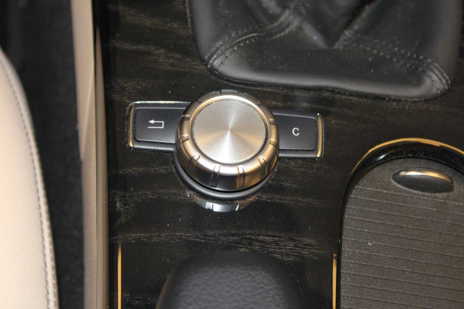 Car-Hifi sonstiges XCar-Style luukbox im Test, Bild 4