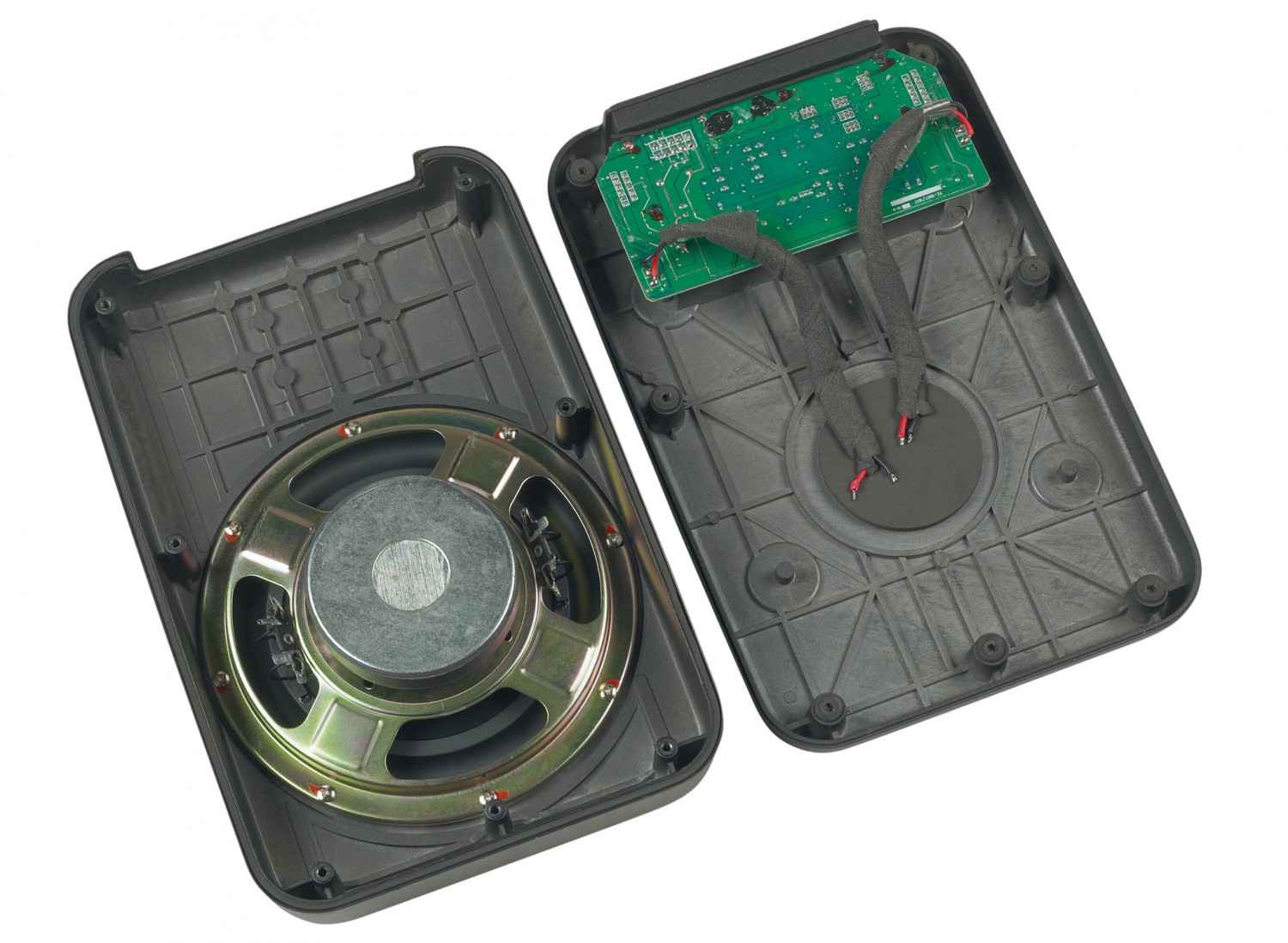 Gladen US-8: Gladen Audio US-8, Bild 2 Car-Hifi Subwoofer Aktiv Gladen Audio US-8 im Test, Bild 2