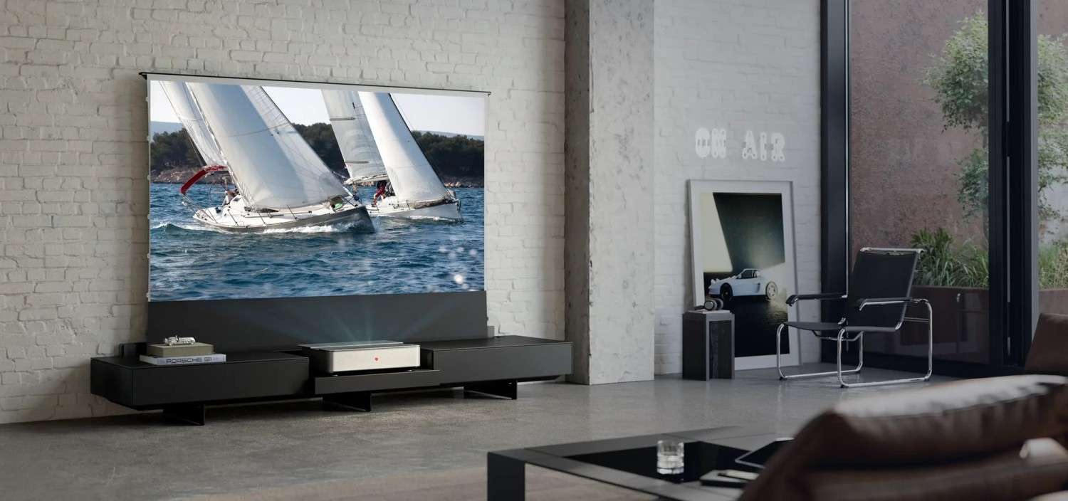 CLR-Leinwand: Celexon HomeCinema Plus, Bild 2 Leinwände Celexon HomeCinema Plus im Test, Bild 2
