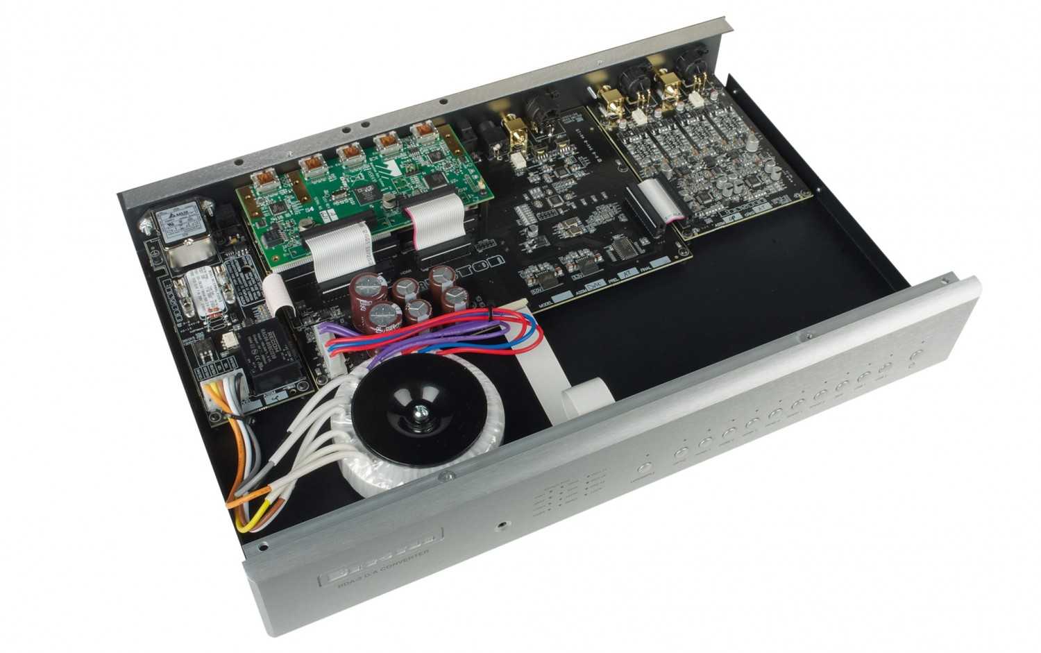 Konsequent: Bryston BDA-3, Bild 5 D/A-Wandler Bryston BDA-3 im Test, Bild 5