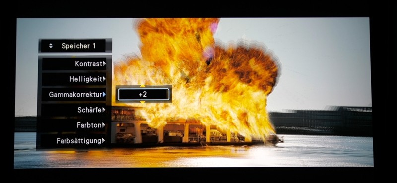 Blu-ray-Player Denon DBT-1713UD im Test, Bild 3