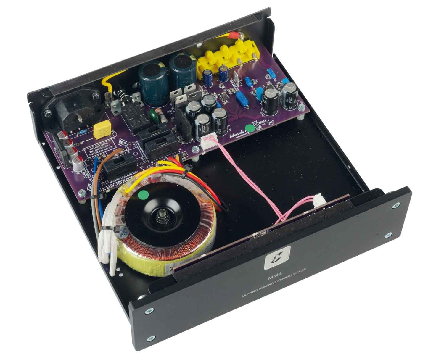 Alt gegen neu: Edwards Audio MM4 MK2, Bild 3 Verstärker Phono Vorverstärker Edwards Audio MM4 MK2 im Test, Bild 3