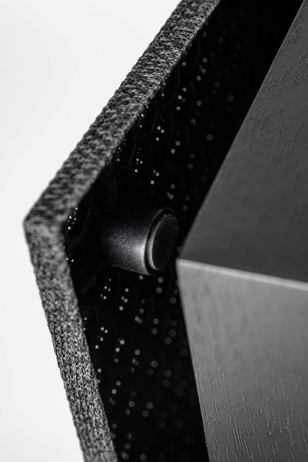 Gehobener Einstieg: Elac Debut 3.0 DB5.3-BK, Bild 3 Lautsprecher Stereo Elac Debut 3.0 DB5.3-BK im Test, Bild 3