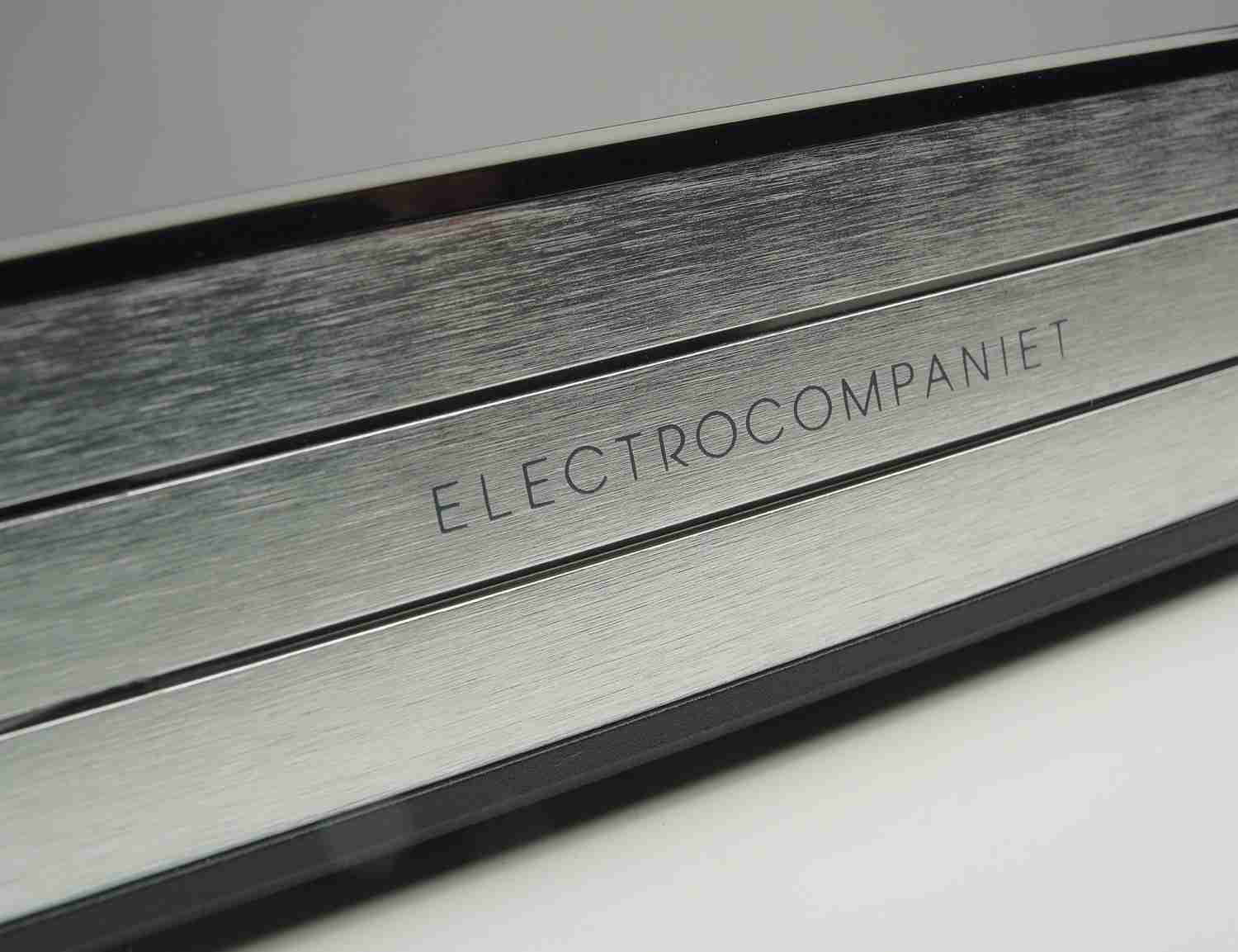 D/A-Wandler Electrocompaniet SA-1 im Test, Bild 3