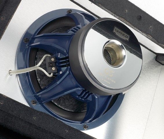 Car-Hifi Subwoofer Aktiv Emphaser EBP112T-G5 im Test, Bild 4