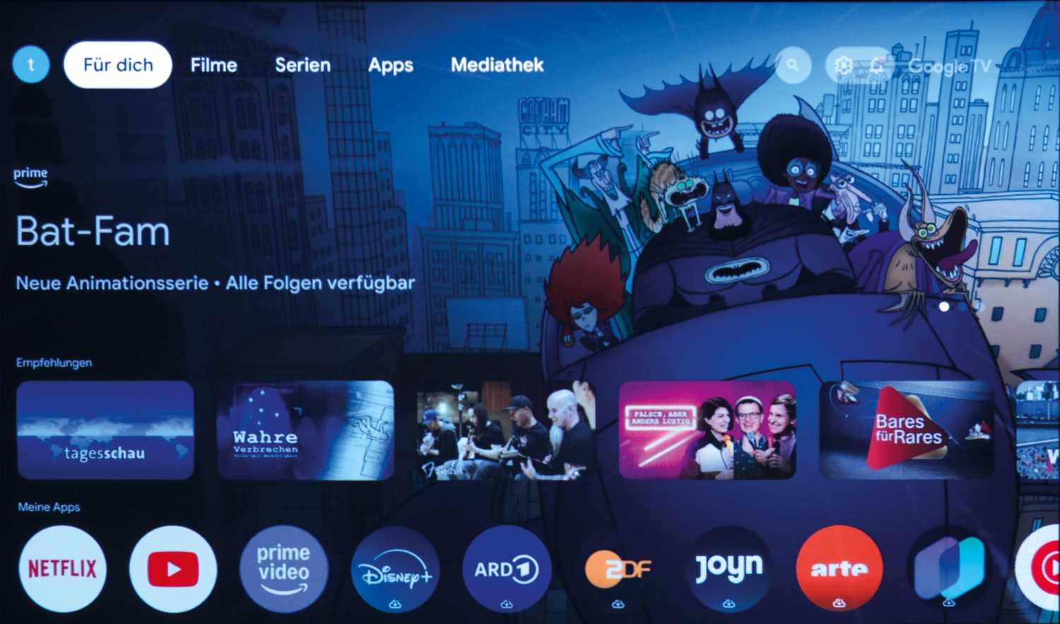 Smart und mobil: Epson EF-72, Bild 3 Beamer Epson EF-72 im Test, Bild 3