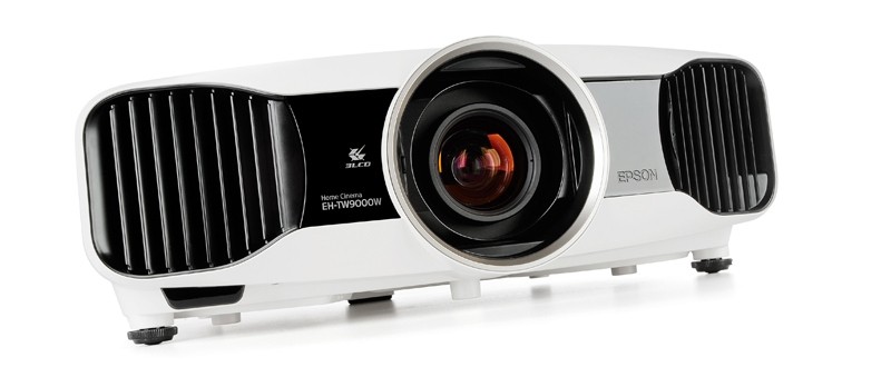 Licht & Kraft: Epson EH-TW9000W, Bild 1 Beamer Epson EH-TW9000W im Test, Bild 1