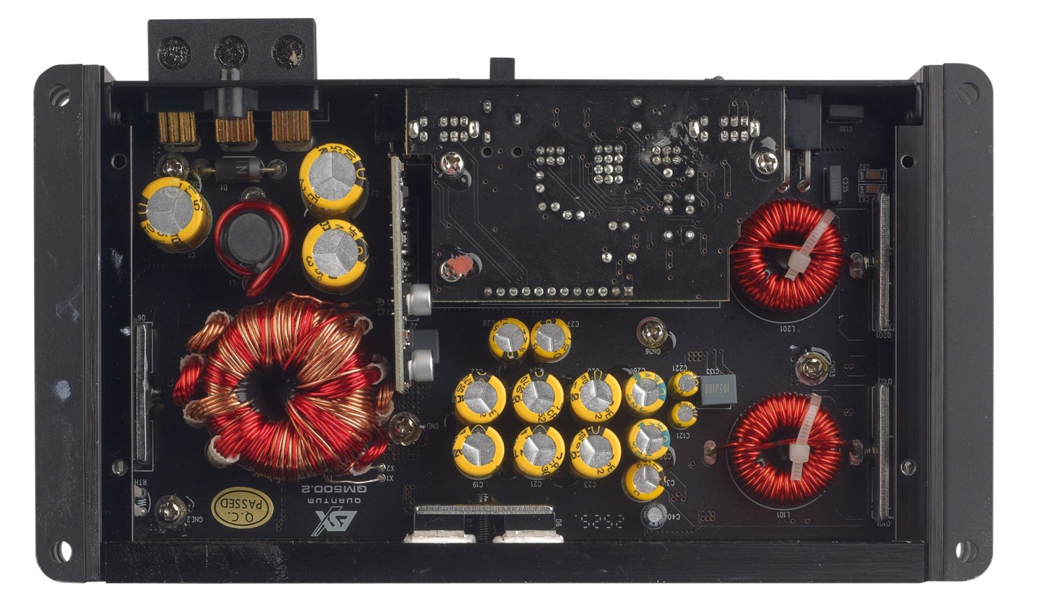 Kompaktes Kraftpaket: ESX QM500.2, Bild 2 Car Hifi Endstufe 2-Kanal ESX QM500.2 im Test, Bild 2