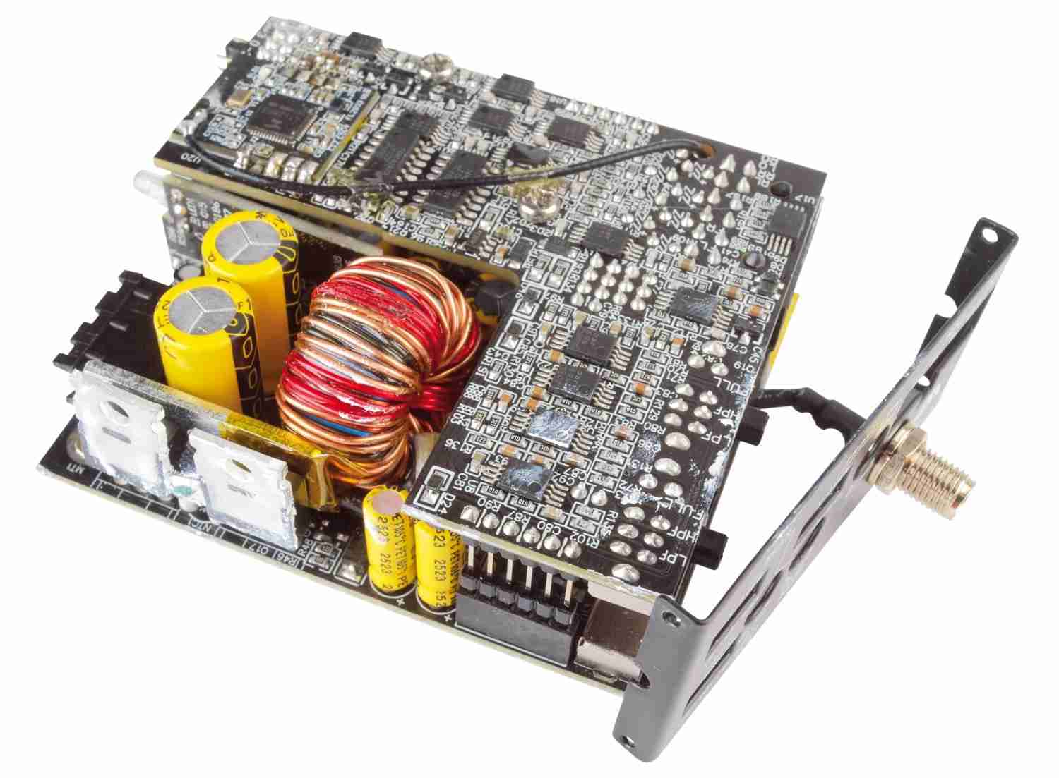 Car Hifi Endstufe 4-Kanal ESX QS-Four-BT-ISO im Test, Bild 4