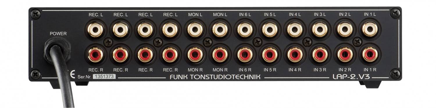 Klare Sache: Funk LAP-2.V3, Bild 3 Stereovorstufen Funk LAP-2.V3 im Test, Bild 3