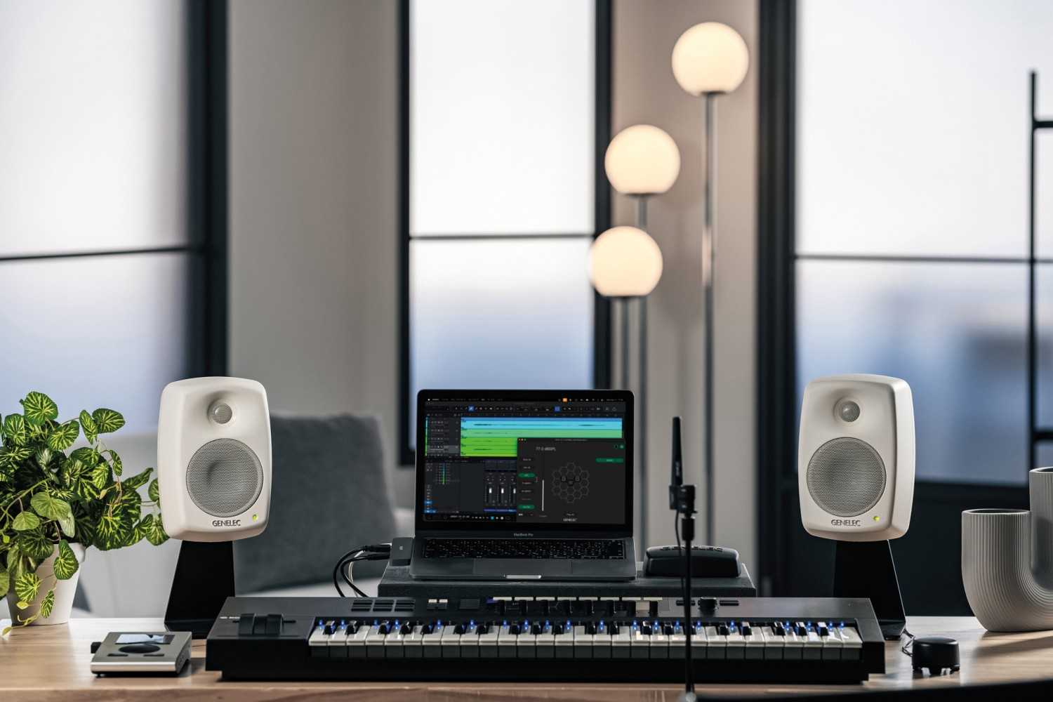 Serientest: Genelec 8320AMM, Genelec 7350APM, Bild 8 Fahrradcomputer Genelec 8320AMM, Genelec 7350APM im Test , Bild 8