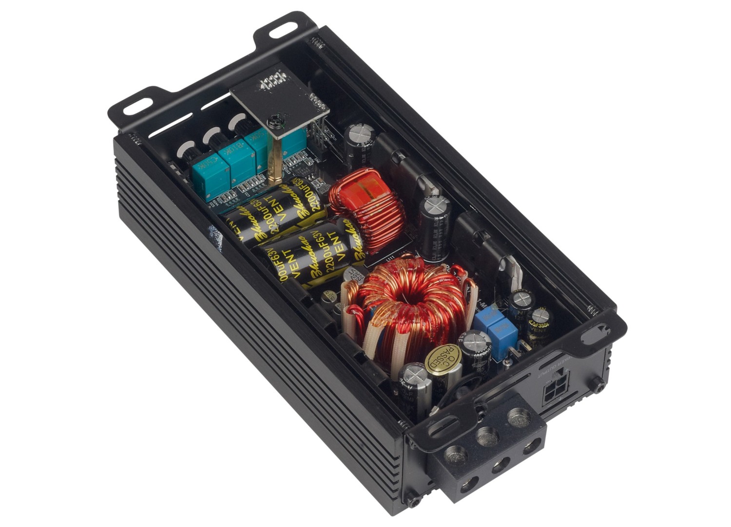 Serientest: Ground Zero GZRA 65.4-Micro, Ground Zero GZRA 450.1-Micro, Ground Zero GZRA 700.1-Micro, Bild 4 Car Hifi Endstufe 4-Kanal Ground Zero GZRA 65.4-Micro, Ground Zero GZRA 450.1-Micro, Ground Zero GZRA 700.1-Micro im Test , Bild 4