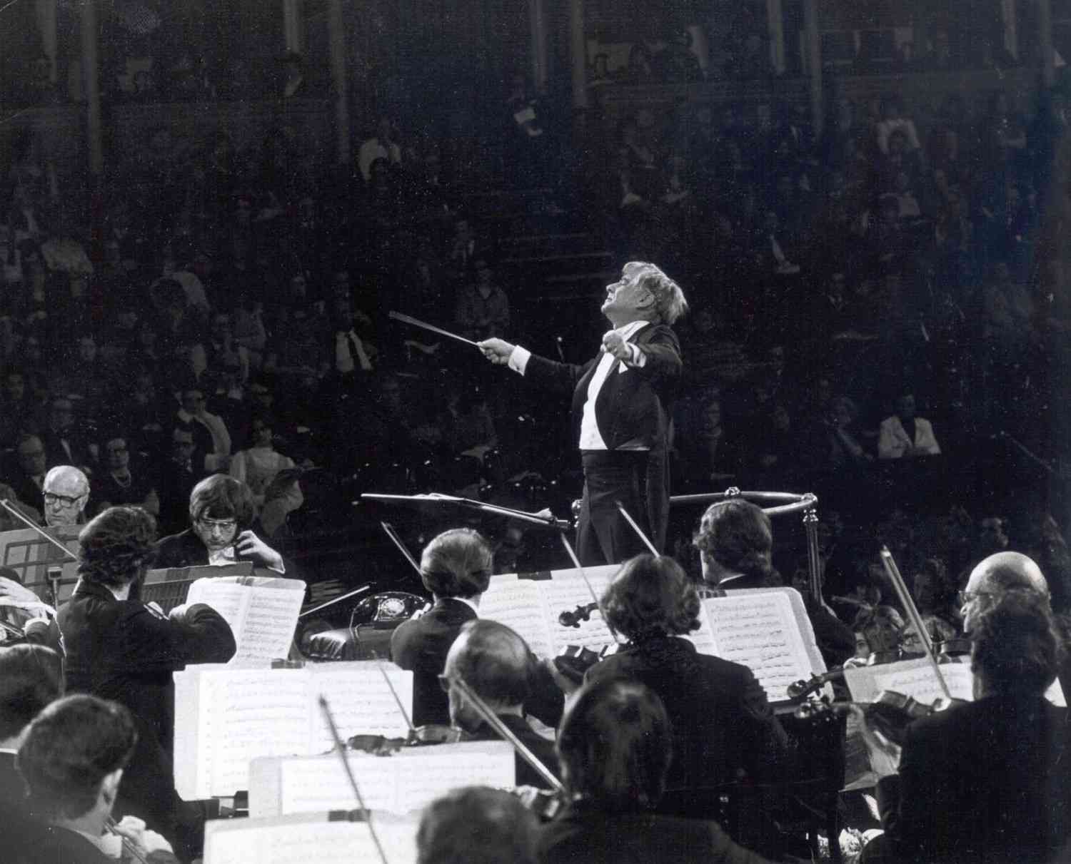 Schallplatte Gustav Mahler · Bernstein conducts Mahler - New York Philharmonic Orchestra, London Symphony, Orchestra Leonard Bernstein (Sony Music) im Test, Bild 2