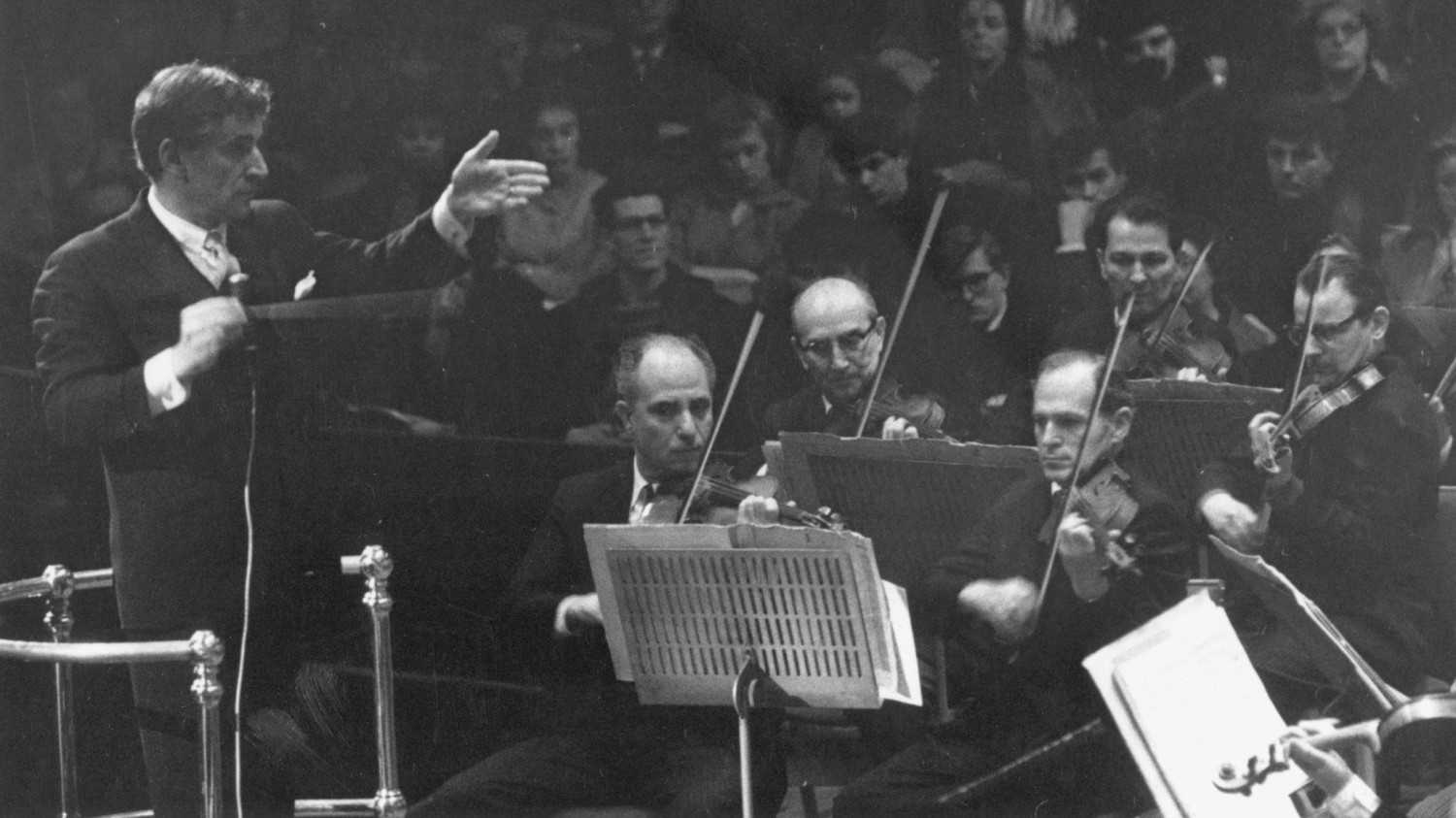 Schallplatte Gustav Mahler · Bernstein conducts Mahler - New York Philharmonic Orchestra, London Symphony, Orchestra Leonard Bernstein (Sony Music) im Test, Bild 4
