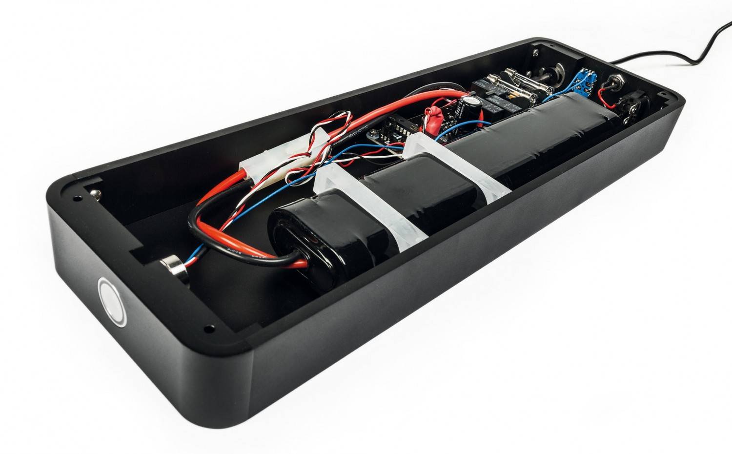 Unplugged light: Clearaudio Smart Power 12V, Bild 2 Hifi sonstiges Clearaudio Smart Power 12V im Test, Bild 2