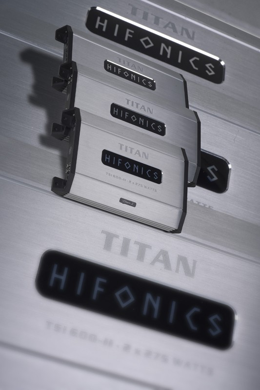 Car-HiFi Endstufe Mono Hifonics Titan TSi 1500-I, Hifonics Titan TSi 600-II, Hifonics Titan TSi 800-IV im Test , Bild 1