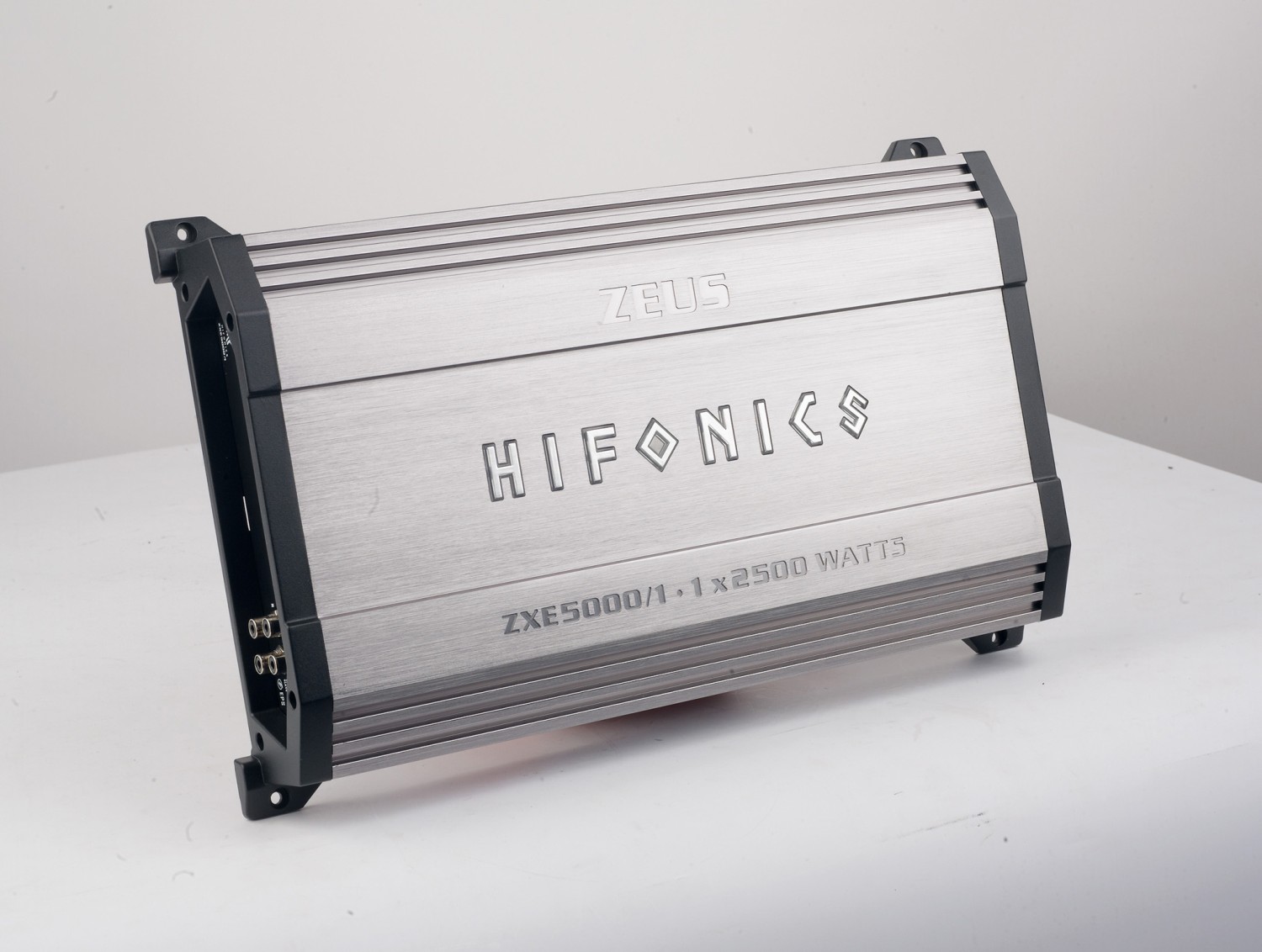 Car Hifi Endstufe Mono Hifonics ZXE5000/1 im Test, Bild 2