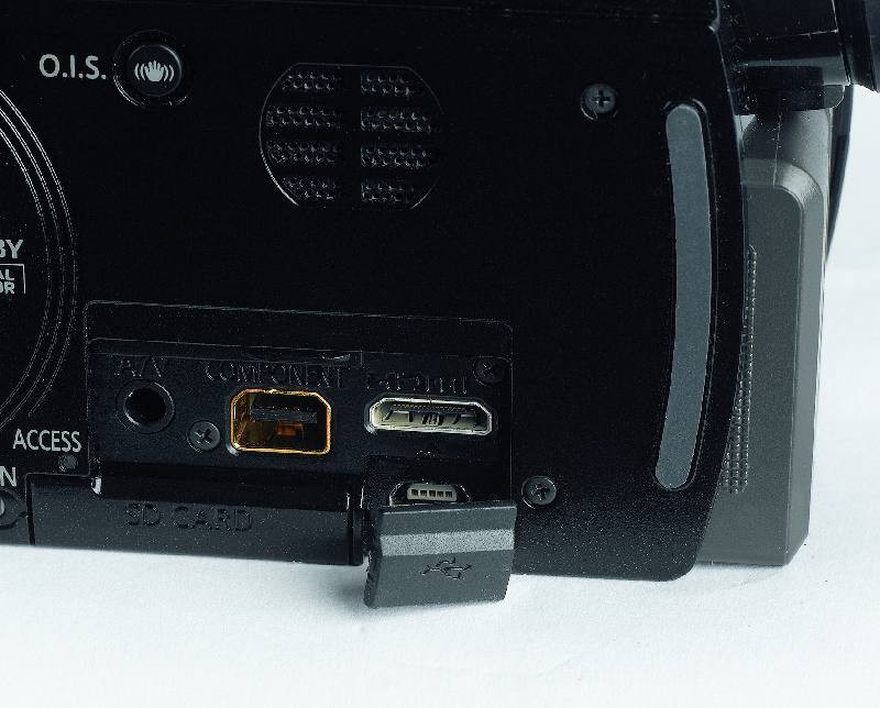 Full HD für große Jungs?: Panasonic HDC-SD300, Bild 3 Camcorder Panasonic HDC-SD300 im Test, Bild 3