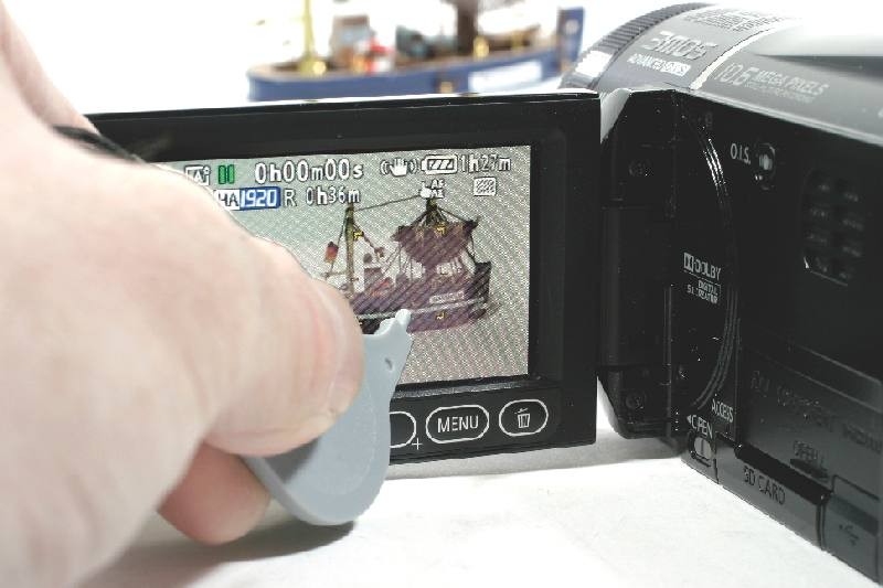 Full HD für große Jungs?: Panasonic HDC-SD300, Bild 4 Camcorder Panasonic HDC-SD300 im Test, Bild 4