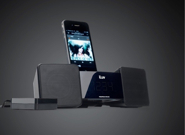 Sanft gerüttelt: iLuv iMM 155 Vibro II, Bild 1 Docking Stations iLuv iMM 155 Vibro II im Test, Bild 1