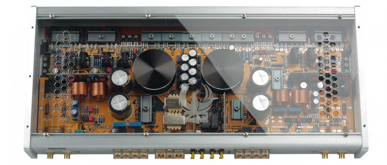 Phoenix Gold ZQ9004 – High-End Vierkanalendstufe im Test: Phoenix Gold ZQ9004, Bild 6 In-Car Endstufe 4-Kanal Phoenix Gold ZQ9004 im Test, Bild 6