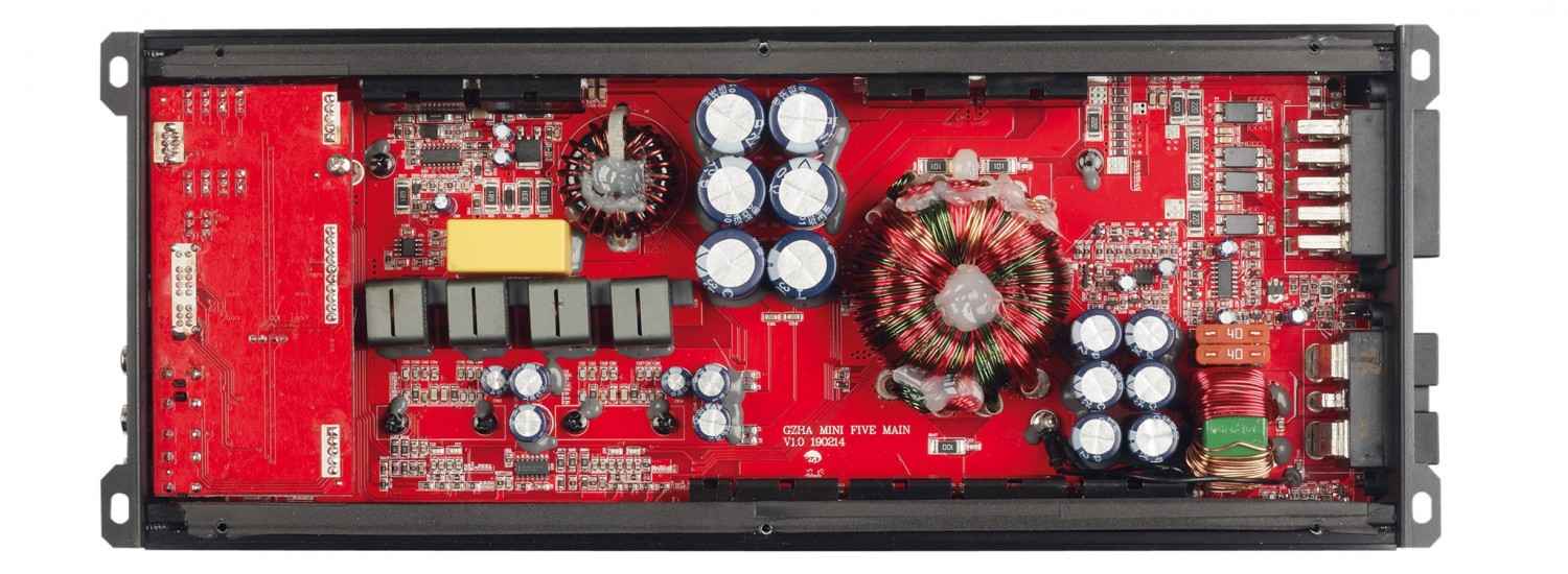 Komplettversorgung: Ground Zero GZHA Mini Five, Bild 2 In-Car Endstufe Multikanal Ground Zero GZHA Mini Five im Test, Bild 2