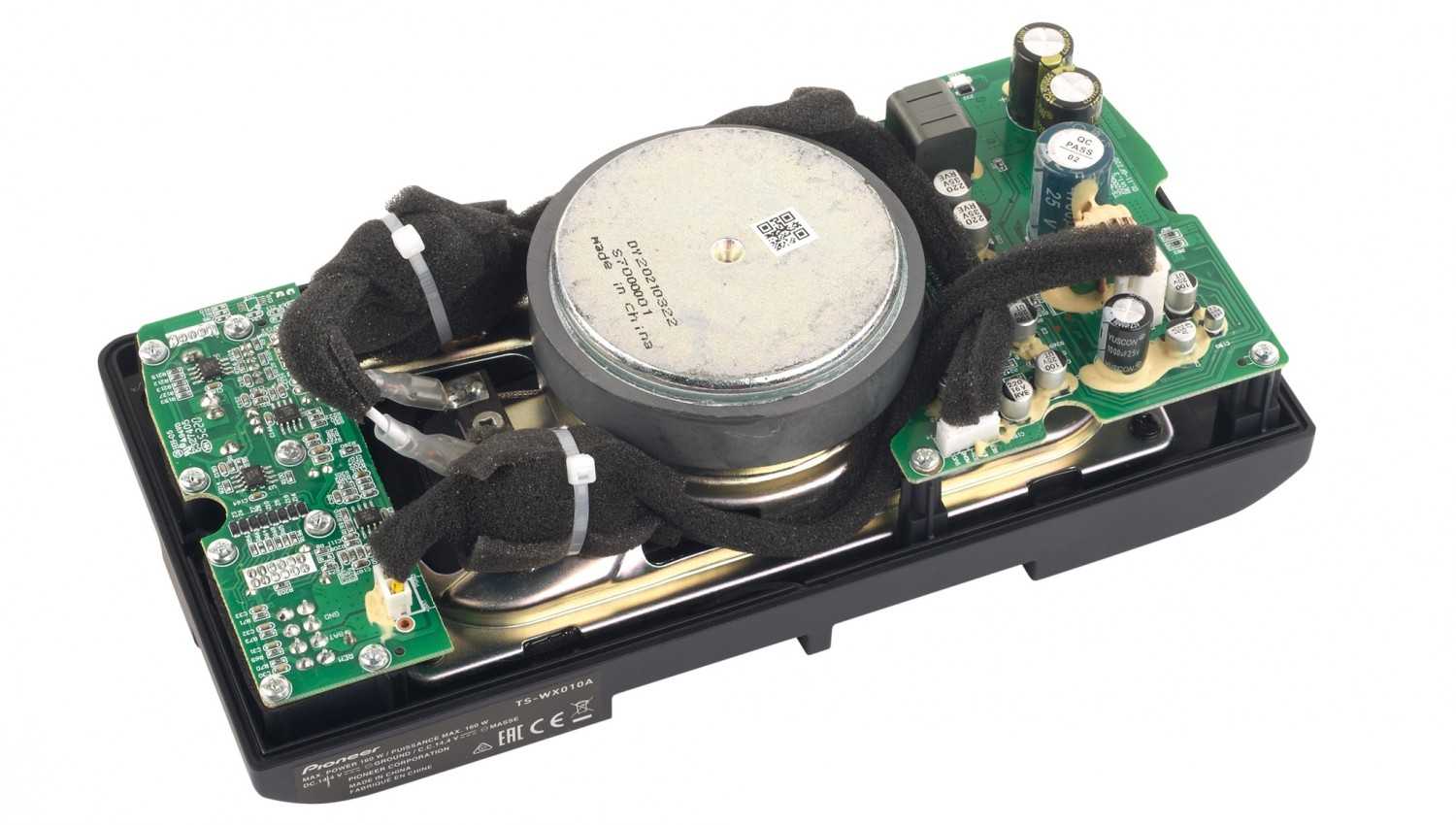 Der kleinste Subwoofer: Pioneer TS-WX010A, Bild 4 In-Car Subwoofer Aktiv Pioneer TS-WX010A im Test, Bild 4