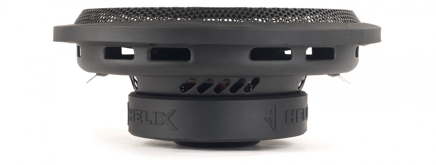Bester Bass für flache Gehäuse: Helix K 10S, Bild 3 In-Car Subwoofer Chassis Helix K 10S im Test, Bild 3