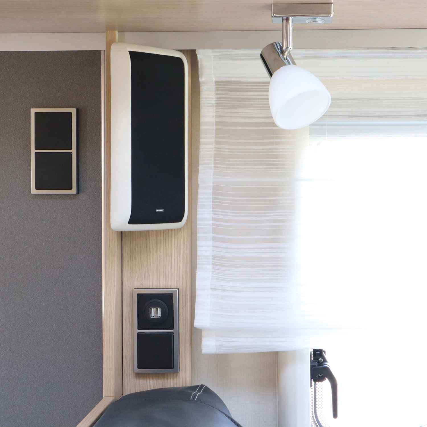 Installation Jehnert Soundsysteme für Reisemobile und Caravans im Test, Bild 7