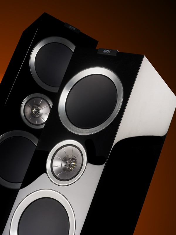 KEFs genialer (Uni-)Coup!: KEF R900, Bild 1 Lautsprecher Stereo KEF R900 im Test, Bild 1