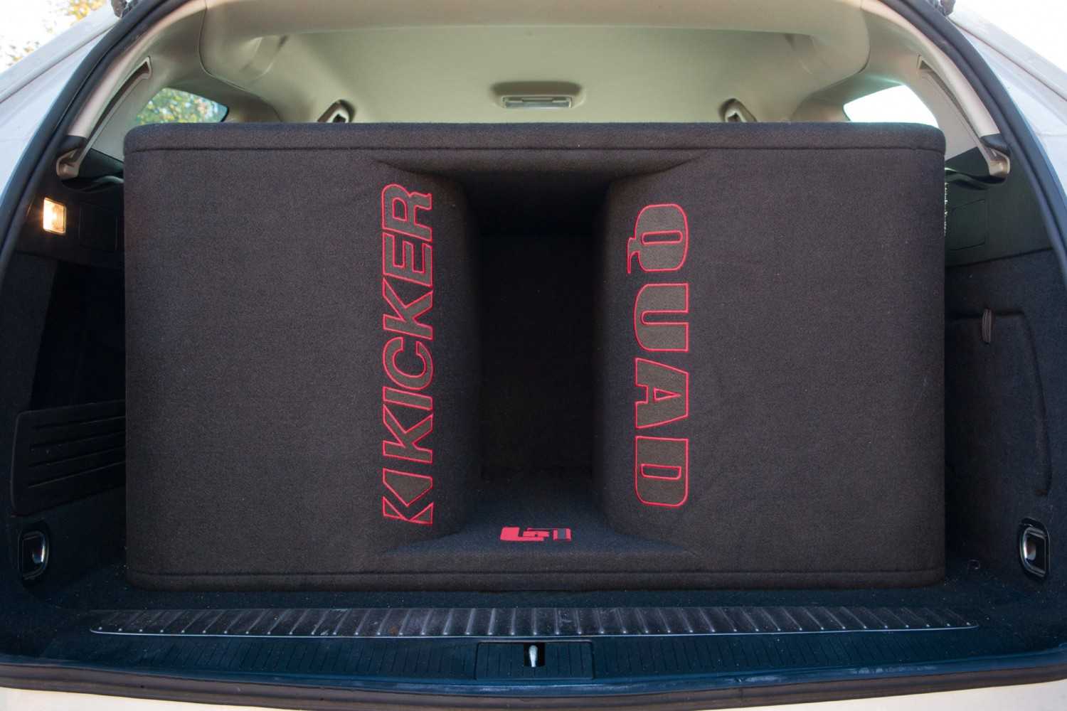 In-Car Subwoofer Gehäuse Kicker QL7R122 im Test, Bild 5