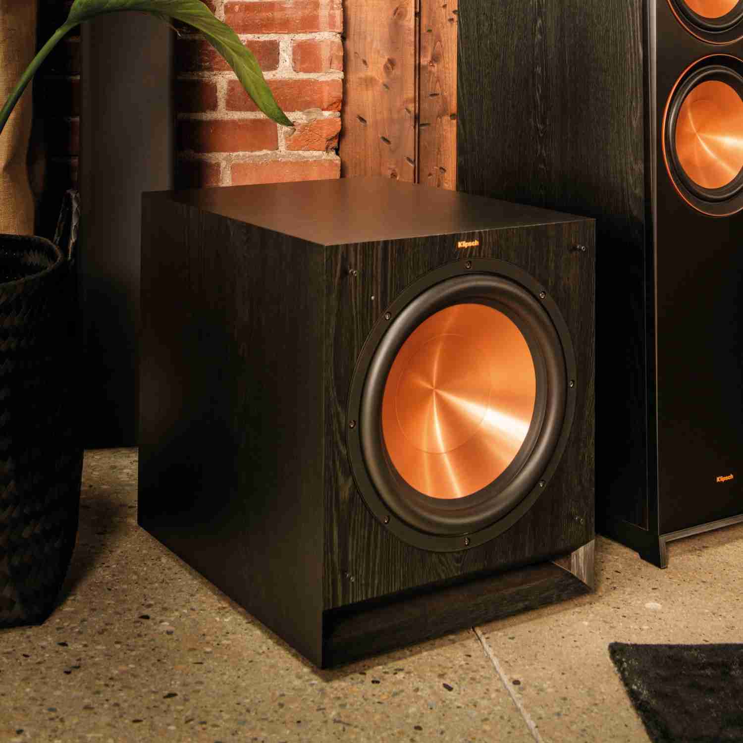 Subwoofer (Home) Klipsch SPL-150 im Test, Bild 2