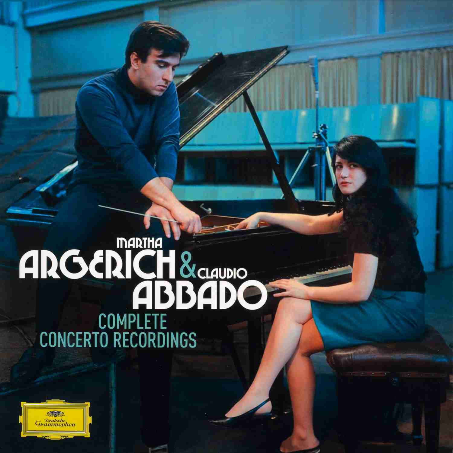 Komponist: Diverse · Interpreten: Martha Argerich, Claudio Abbado, diverse Orchester - Complete Concerto recordings: Komponist: Diverse · Interpreten: Martha Argerich, Claudio Abbado, diverse Orchester - Complete Concerto recordings (Deutsche Grammophon),1 Schallplatte Komponist: Diverse · Interpreten: Martha Argerich, Claudio Abbado, diverse Orchester - Complete Concerto recordings (Deutsche Grammophon) im Test, Bild 1