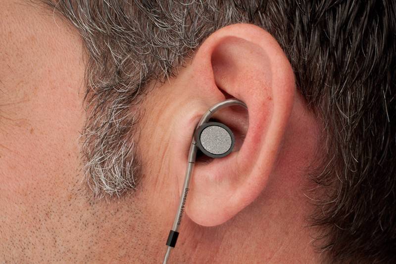 Bullet Time: B&W Bowers & Wilkins C5, Bild 2 Kopfhörer InEar B&W Bowers & Wilkins C5 im Test, Bild 2