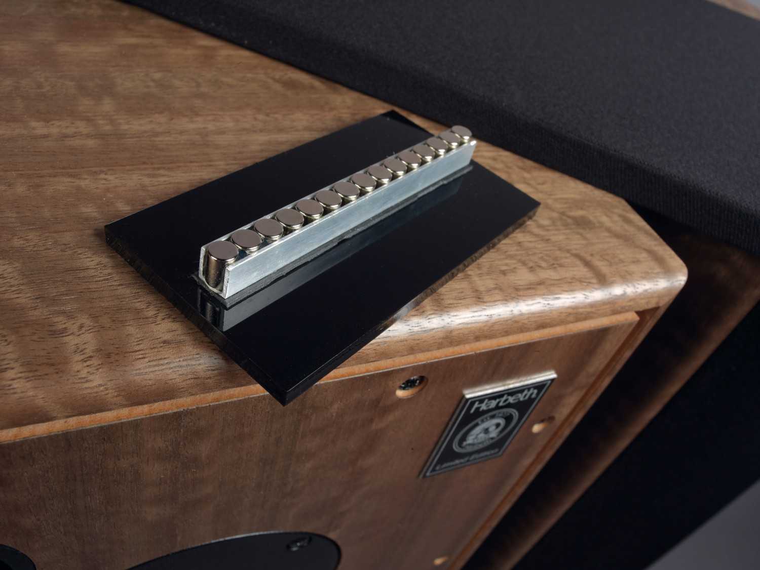 Lautsprecher Harbeth Monitor 30.2 – 40th Anniversary Edition: Harbeth Monitor 30.2, Bild 9 Lautsprecher Stereo Harbeth Monitor 30.2 im Test, Bild 9