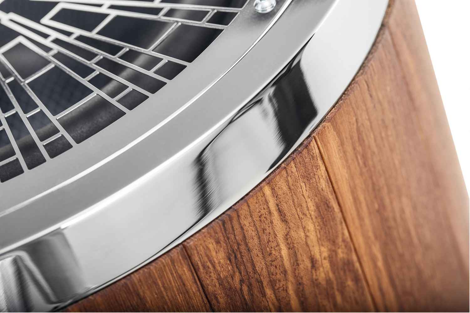 UnFassbar wohlriechend: Serpentinum acoustics Quanna, Bild 8 Lautsprecher Stereo Serpentinum acoustics Quanna im Test, Bild 8