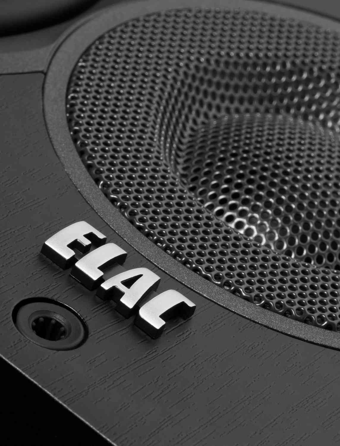 Elac Debut 2.0: Erfolgreiche Lautsprecherserie überarbeitet: Elac Debut 2.0, Bild 3 Lautsprecher Surround Elac Debut 2.0 im Test, Bild 3