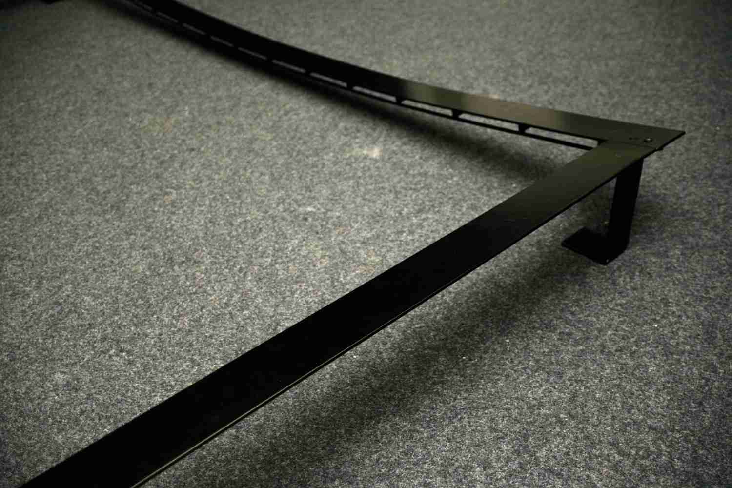 Maximales Heimkino: Alphaluxx Curved Leinwand, Bild 2 Leinwände Alphaluxx Curved Leinwand im Test, Bild 2
