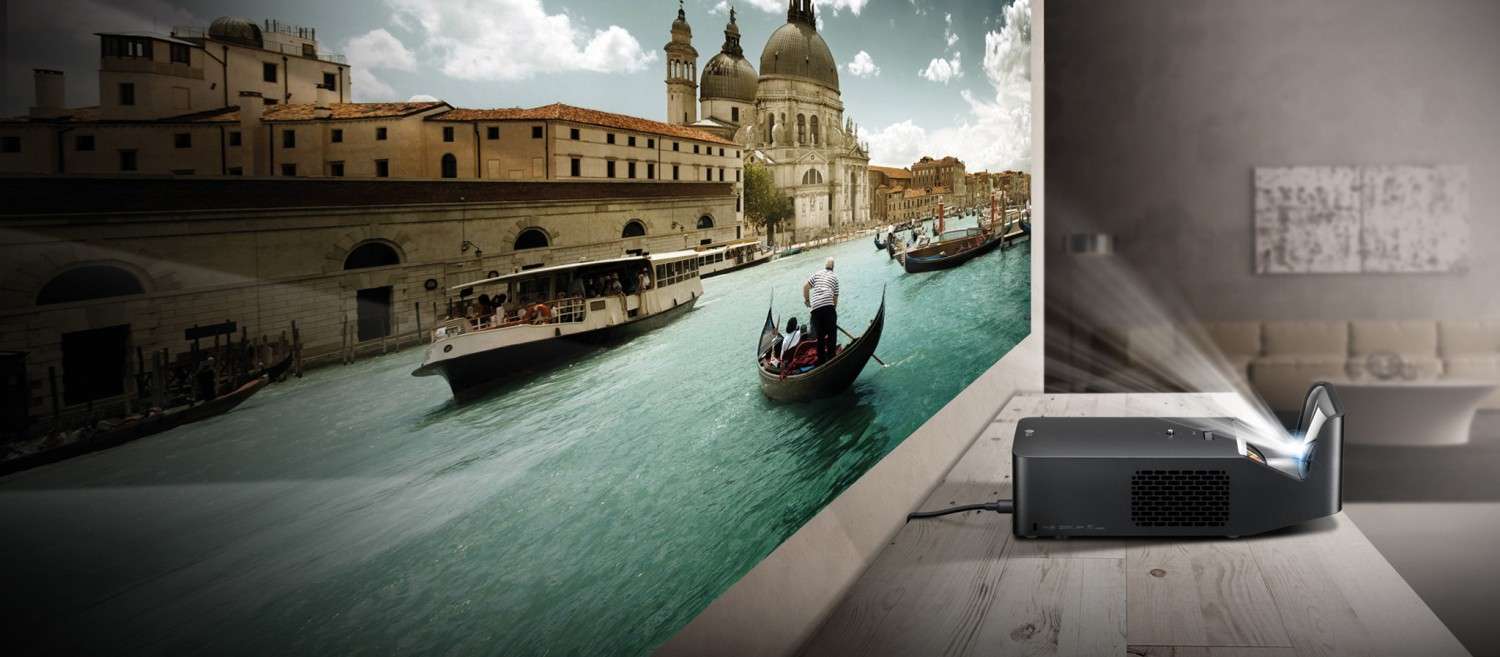 Fernsehen 2.0: LG PF1000U, Bild 1 Beamer LG PF1000U im Test, Bild 1