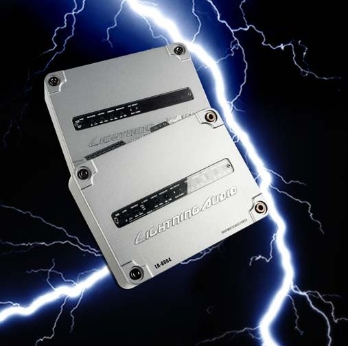 Serientest: Lightning Audio LA-1600MD, Lightning Audio LA-8004, Bild 1 Car-HiFi Endstufe Mono Lightning Audio LA-1600MD, Lightning Audio LA-8004 im Test , Bild 1
