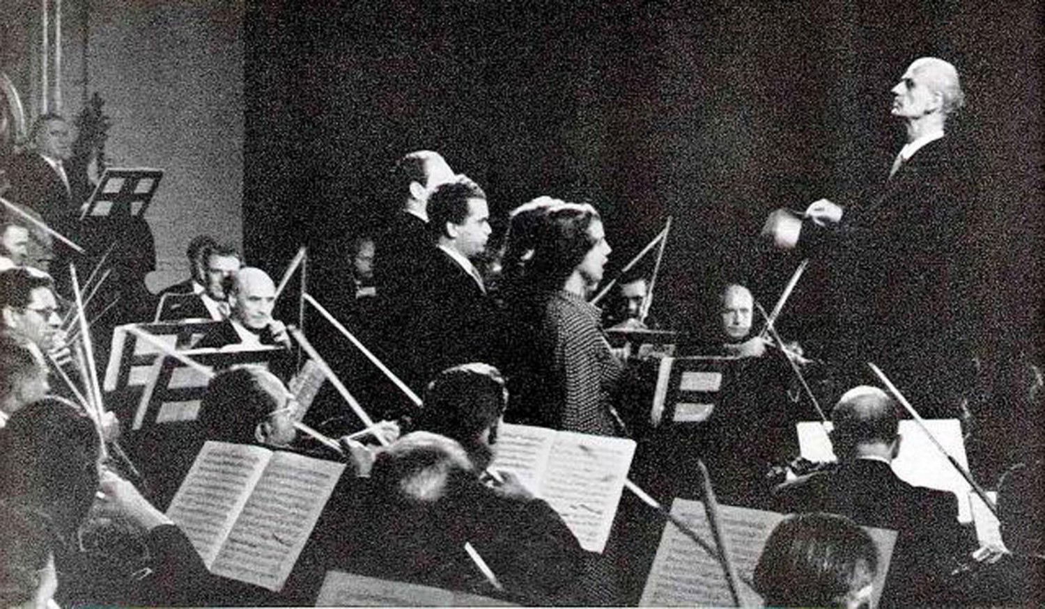 Schallplatte Ludwig van Beethoven · „Choral“ Symphony (9. Symphonie) - Interpreten: Elisabeth Schwarzkopf, Elisabeth Höngen, Hans Hopf, Otto Edelmann · Orchester und Chor der Bayreuther Festspiele 1951 · Dirigent: Wilhelm Furtwängler (EMI / The Electric E2