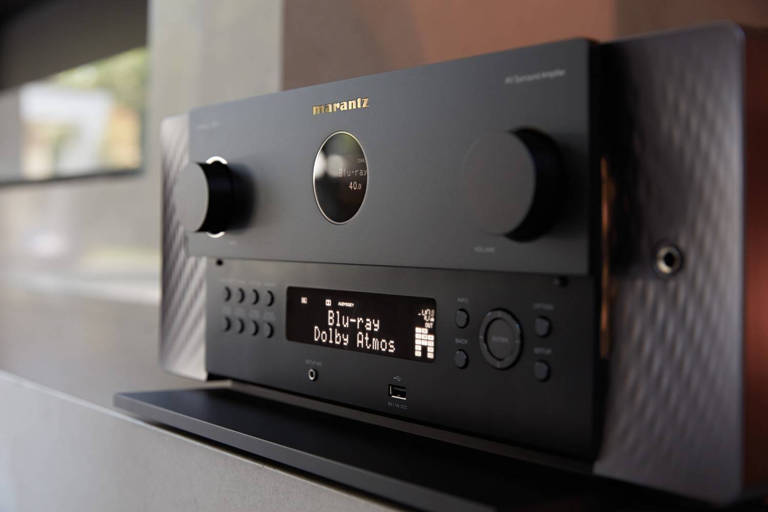 AV-Receiver Marantz Cinema 30 im Test, Bild 3