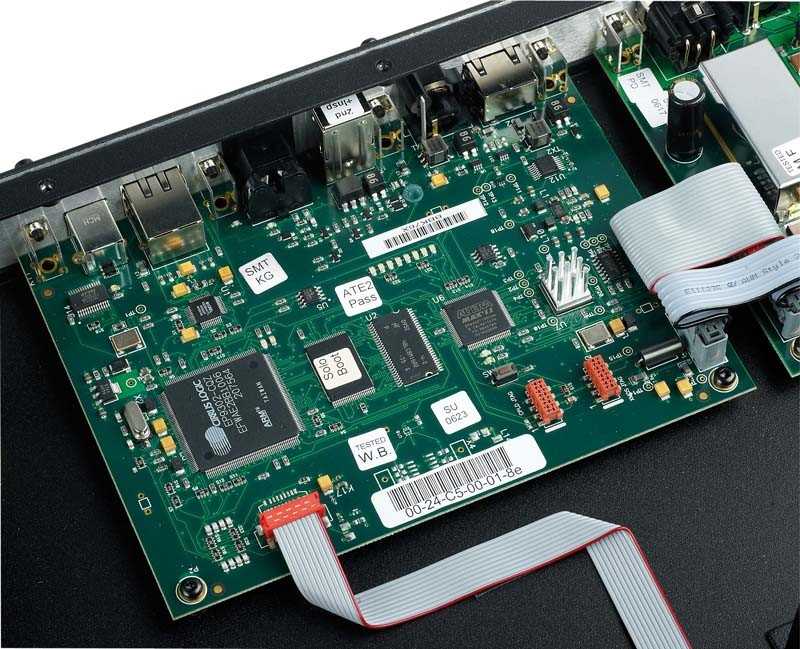Verlängerter Arm: Meridian Sooloos Media Source 600, Bild 6 DLNA- / Netzwerk- Clients / Server / Player Meridian Sooloos Media Source 600 im Test, Bild 6