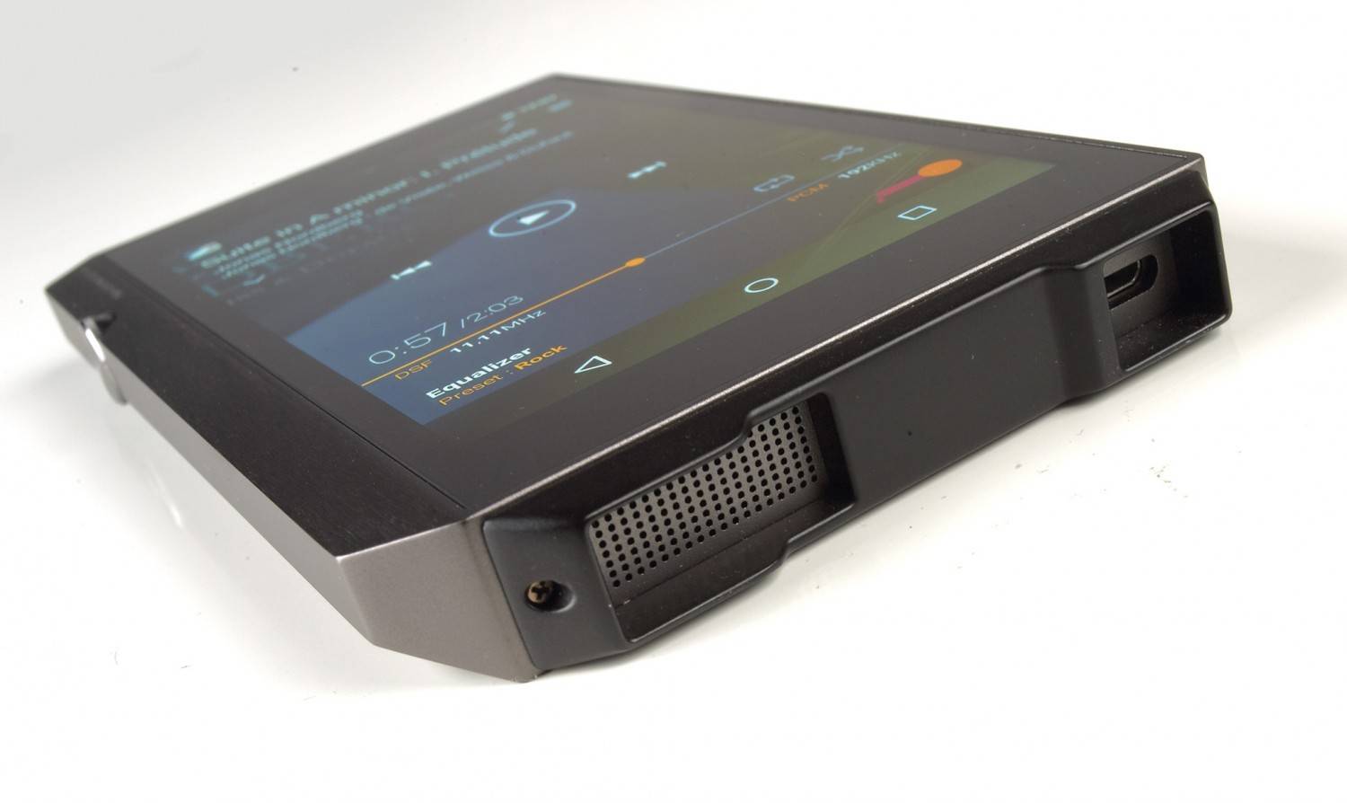 Mobiler Player Pioneer XDP-100R im Test, Bild 4