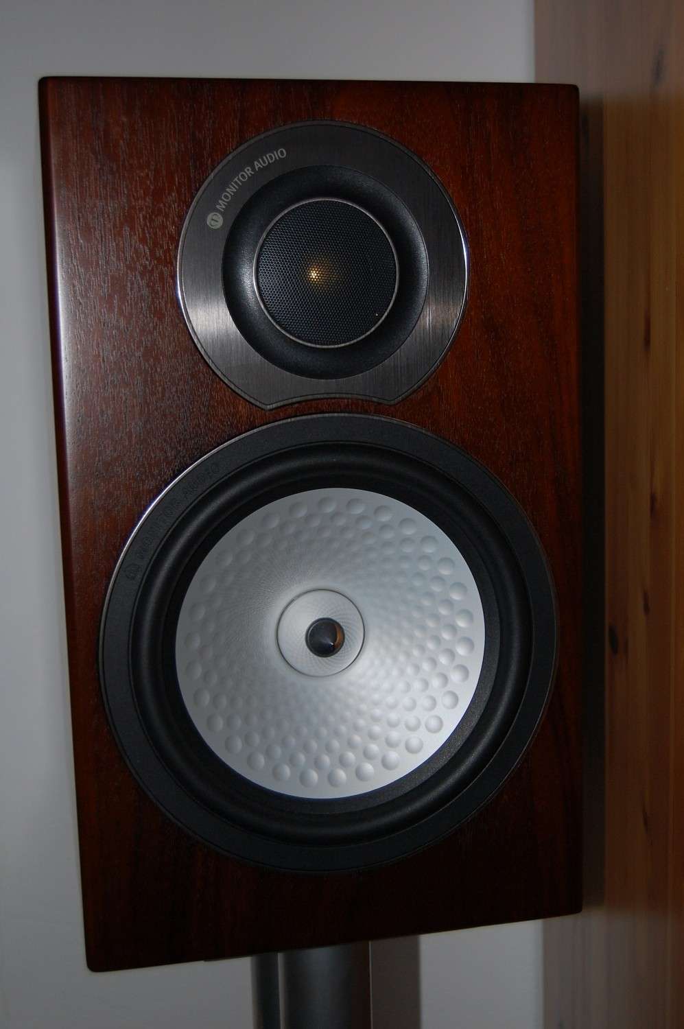 MONITOR AUDIO RX-2, Bild 1 Lautsprecher Stereo MONITOR AUDIO RX-2 im Test, Bild 1