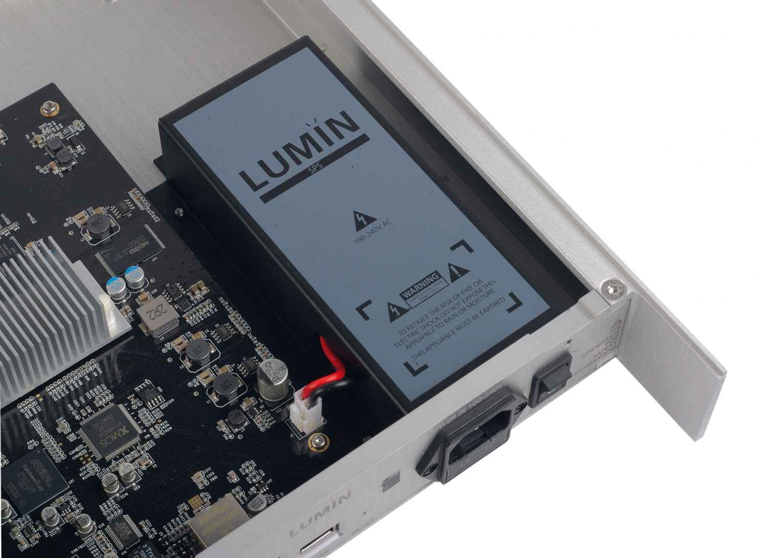 Mit Blick nach oben: Lumin T2, Bild 3 Musikserver Lumin T2 im Test, Bild 3