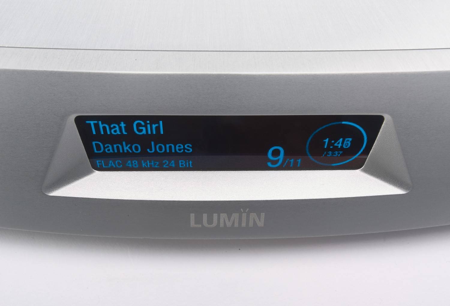 Mit Blick nach oben: Lumin T2, Bild 10 Musikserver Lumin T2 im Test, Bild 10